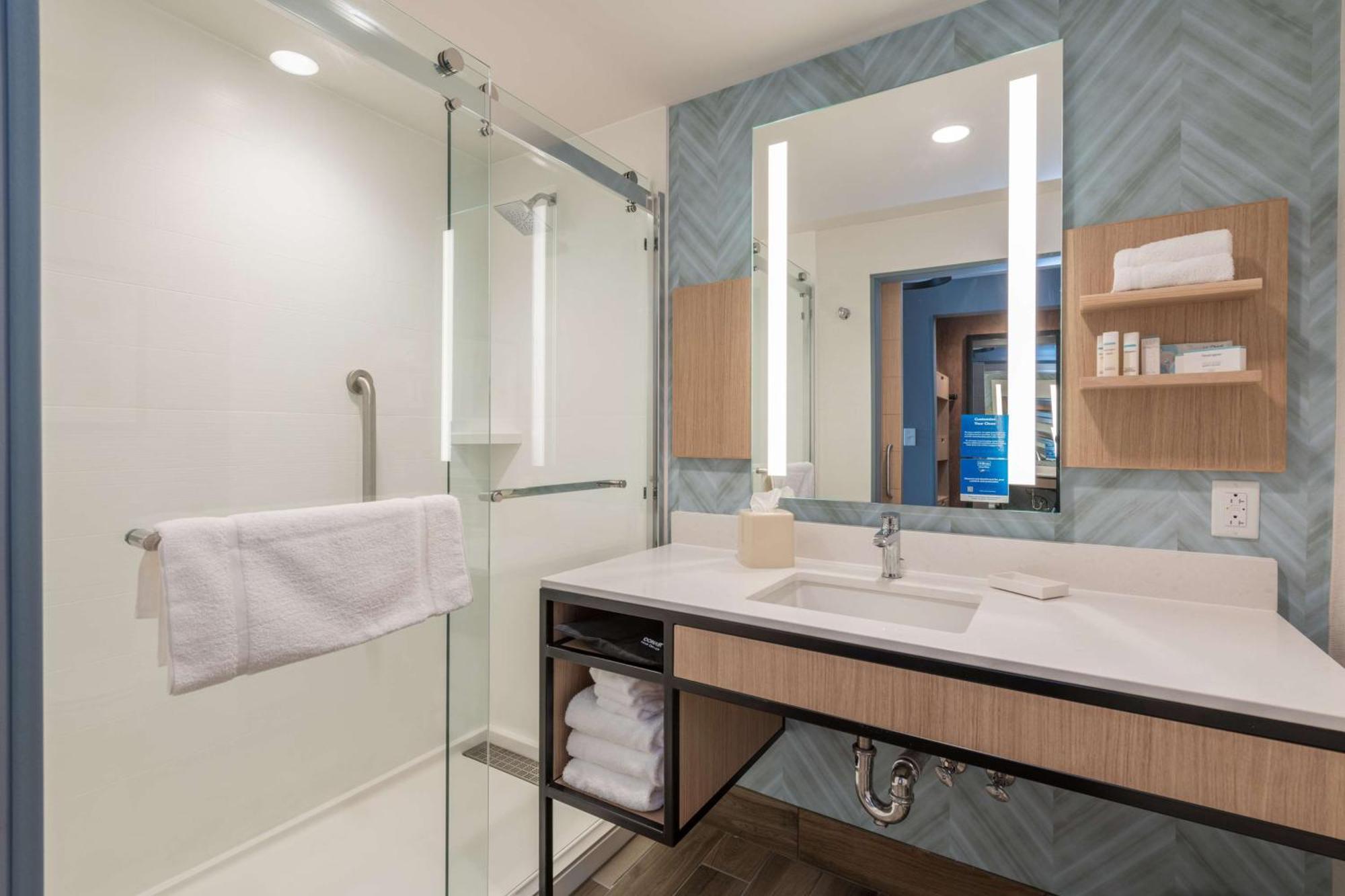 Hilton Garden Inn Boston Canton, Ma Экстерьер фото