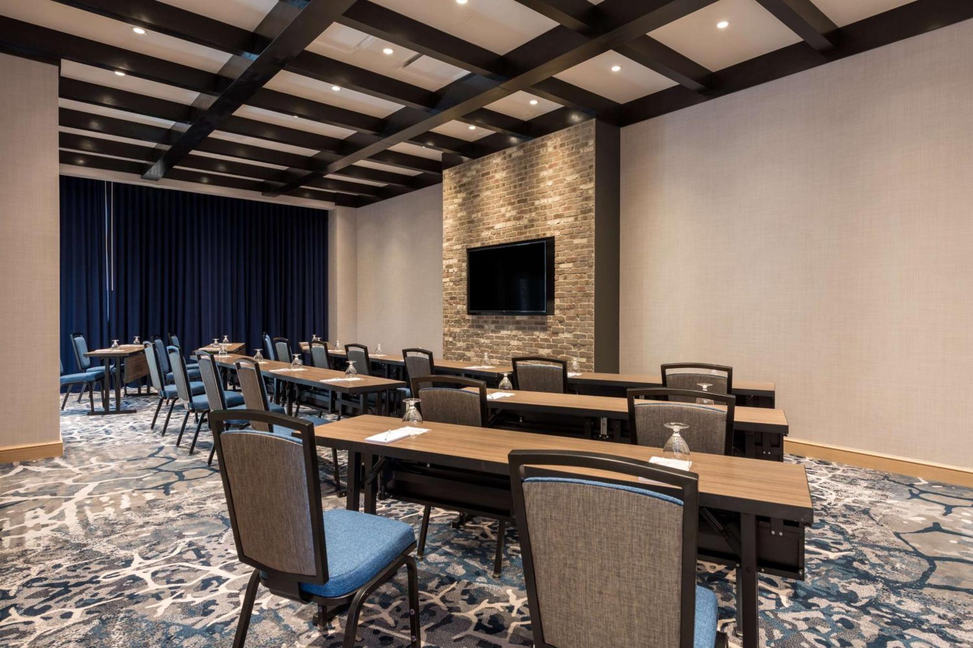 Hilton Garden Inn Boston Canton, Ma Экстерьер фото