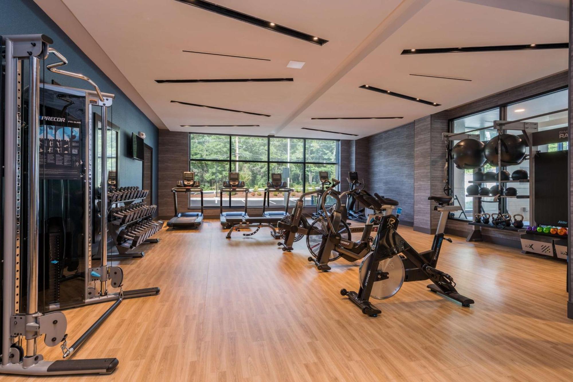 Hilton Garden Inn Boston Canton, Ma Экстерьер фото